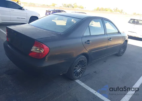 2003 Toyota Camry Le из США, поврежденный, VIN JTDBE30K230159720